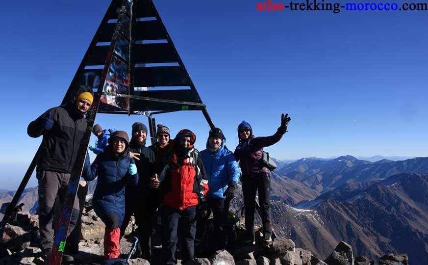 hiking-morocco-toubkal-summit-trekking